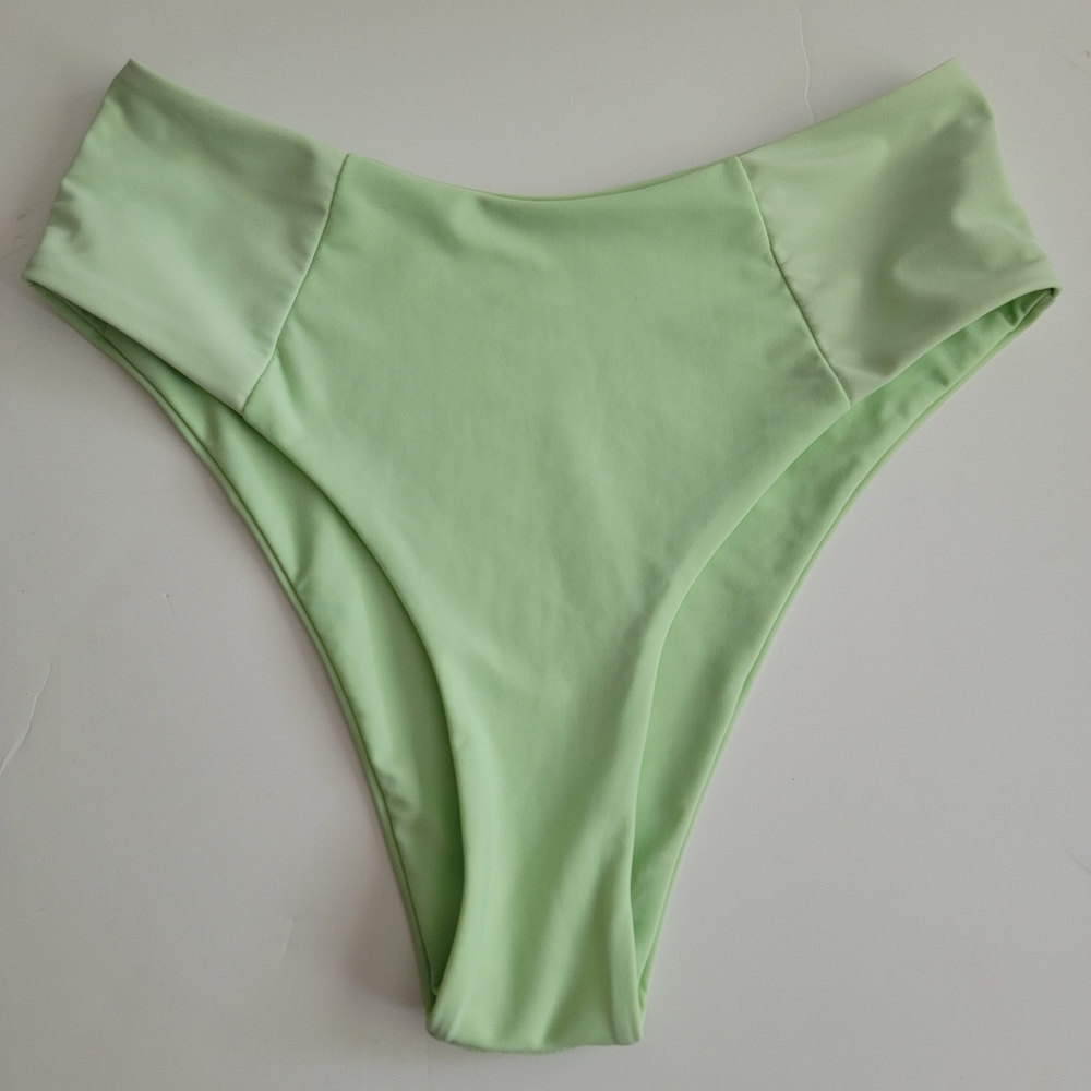Zaful High Waisted Bikini Bottom Size 6/Medium